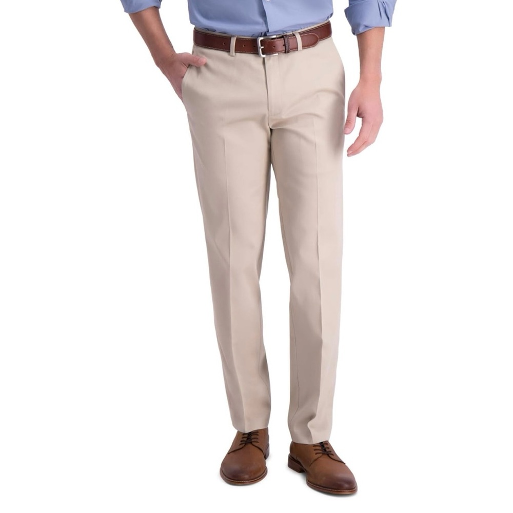 Haggar Men's Straight Fit Flex Waist Flat Front Pants, Khaki